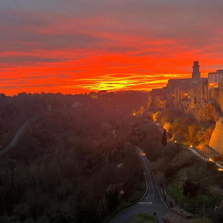 Affittacamere Licenza N.1 Presso La Magica Torre Pitigliano Eksteriør bilde