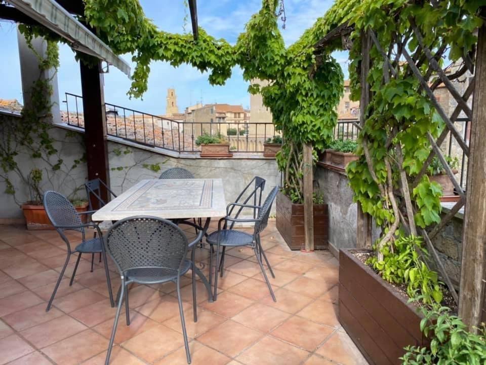 Affittacamere Licenza N.1 Presso La Magica Torre Pitigliano Eksteriør bilde