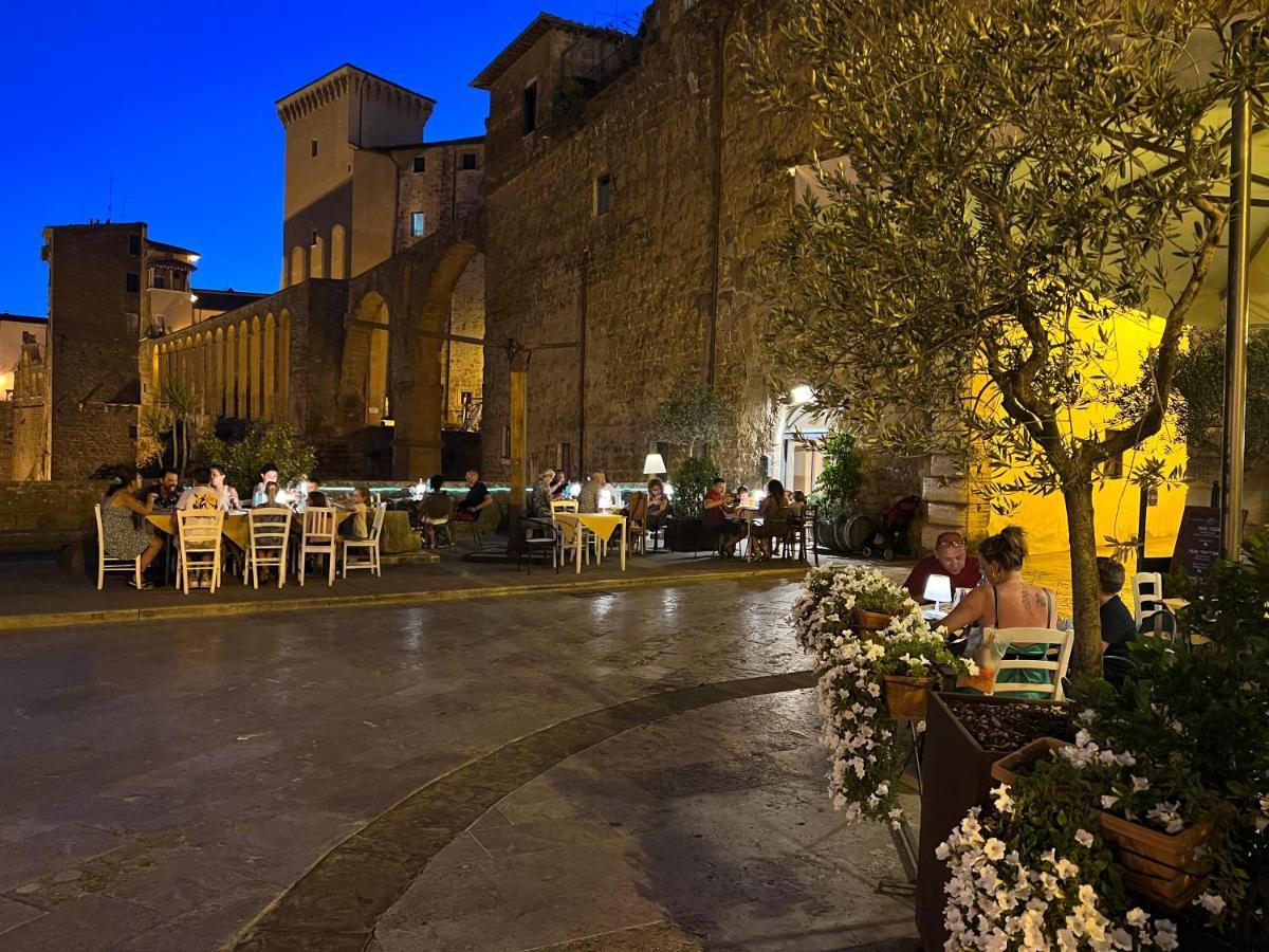 Affittacamere Licenza N.1 Presso La Magica Torre Pitigliano Eksteriør bilde